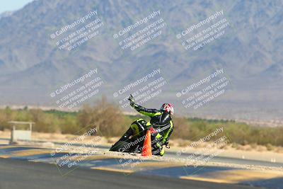 media/May-15-2022-SoCal Trackdays (Sun) [[33a09aef31]]/Turn 9 Backside Set 1 (920am)/